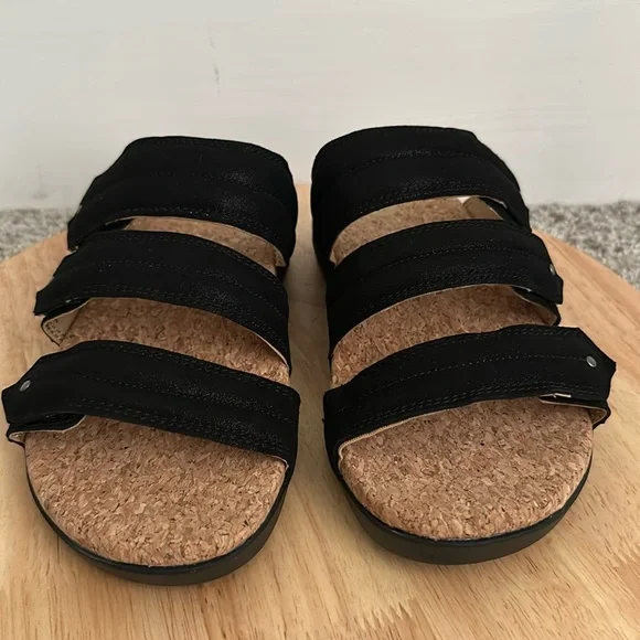 Revitalign orthotic shimmer suede slide sandals - Picture 2 of 9
